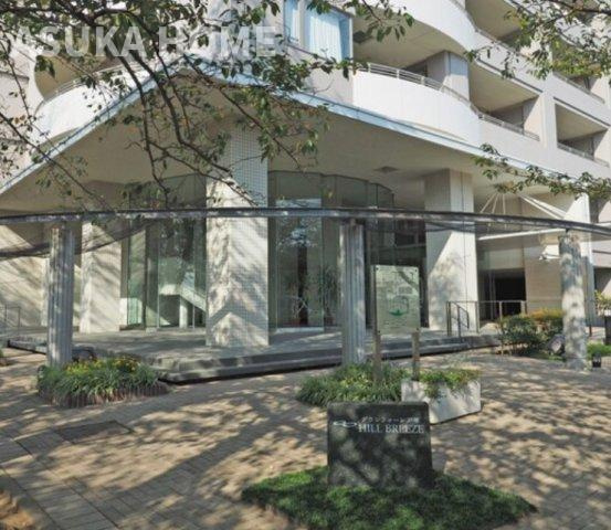 グランフォーレ戸塚ヒルブリーズ壱のその他|外周は緑多いのであたたかい日はお散歩をしたい気分になりますね。