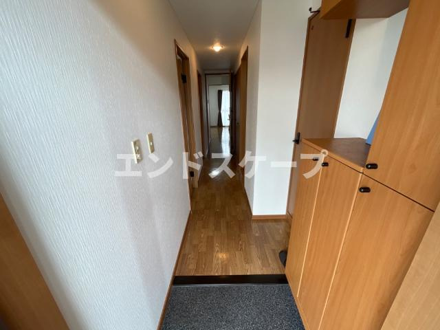 ファミーユの玄関|玄関
高崎、前橋のお部屋探しはエンドスケープまで！お客様の理想お聞かせ下さい♪