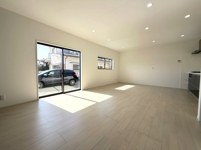 安曇野市三郷温　中古住宅の居間・リビング