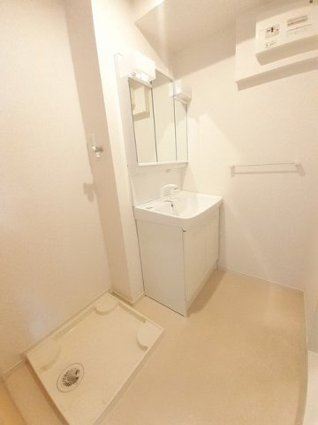 レゾンドⅢ　古市橋の洗面所|使いやすい洗面所です