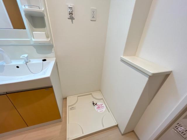 サンライズ京橋のその他|洗濯機置場