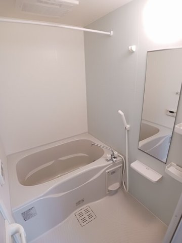 イースト　マージュ　Ｂの浴室|日々の暮らしに欠かせないお風呂です