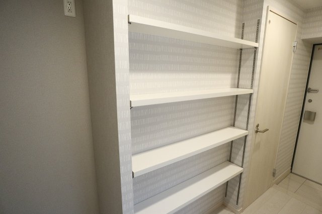 サヴォイラコートワジー　5階の収納|別号室のものになります。現状優先。