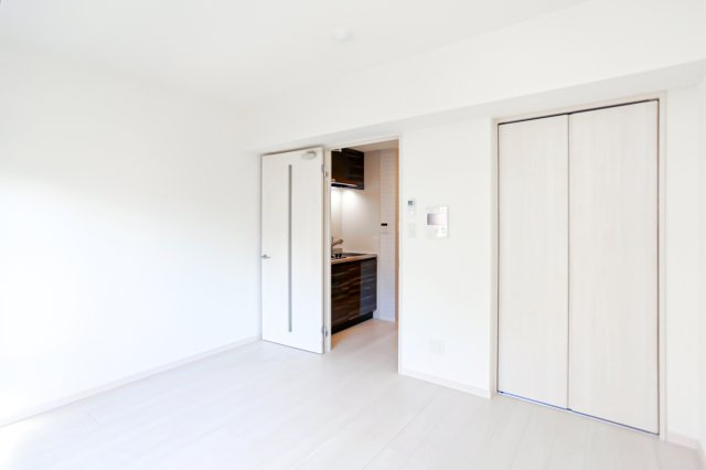 サヴォイラコートワジー　5階の居間・リビング|別号室のものになります。現状優先。