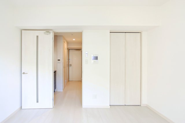 サヴォイラコートワジー　5階の居間・リビング|別号室のものになります。現状優先。