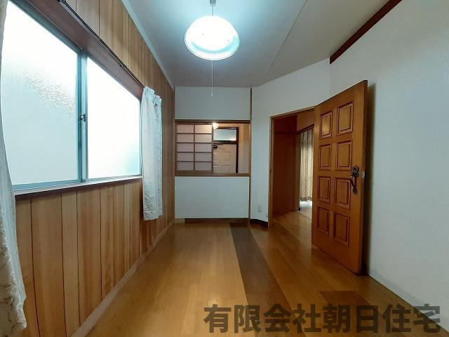 【洋室】 | 古志原2丁目中古戸建（収益物件） | 明るい洋室です