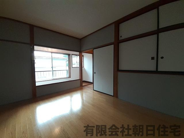 【洋室】 | 古志原2丁目中古戸建（収益物件） | 明るい洋室です