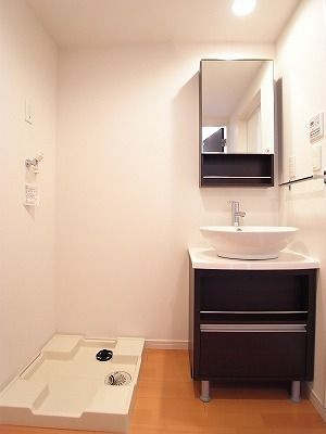 リブリ・アバンセのその他