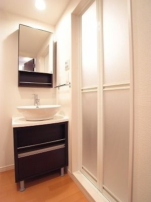 リブリ・アバンセの独立洗面台