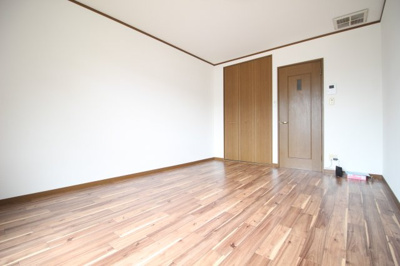 【居間・リビング】 | ハイツ八之坪