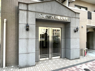 【エントランス】