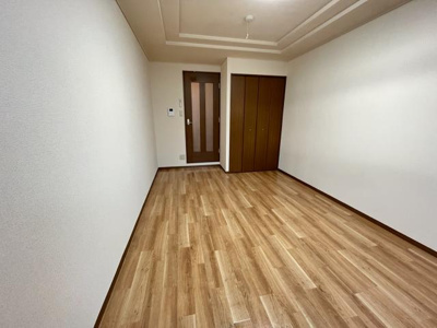 【内装】 | イブ・マキ | 洋室