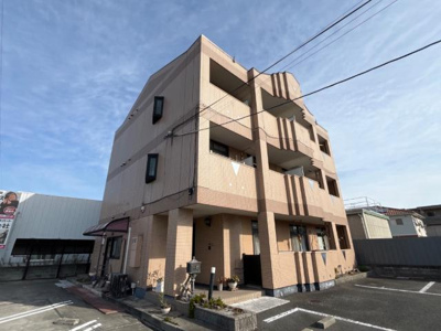 【外観】 | イブ・マキ | 外観写真（昼）