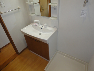 【洗面所】 | エスペランサ山崎 | 洗髪洗面化粧台