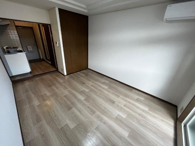 【寝室】 | サンコート東山 | 洋室