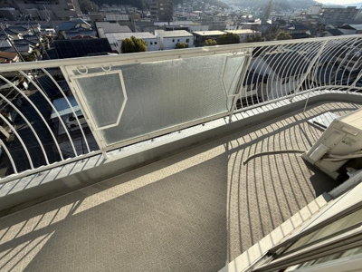 【バルコニー】 | 両備ハイコーポ | 開放的で明るい空間を演出してくれるバルコニーです