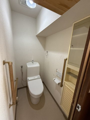 【トイレ】 | 両備ハイコーポ | 清潔感のあるトイレです