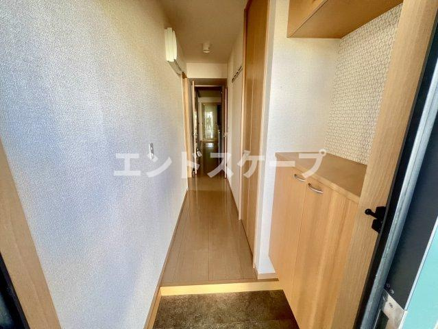 フェアリーコートの玄関|高崎、前橋エリアのお部屋探しはエンドスケープまで！お客様の理想お聞かせ下さい♪