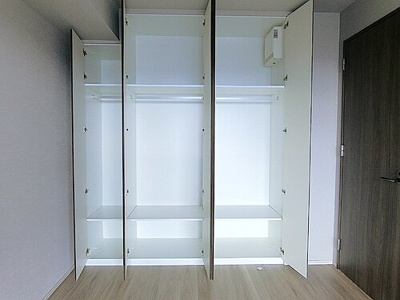 【収納】 | ライオンズタワー岡山千日前 | 洋室（約6.3畳）のクロゼット　※2026年1月撮影