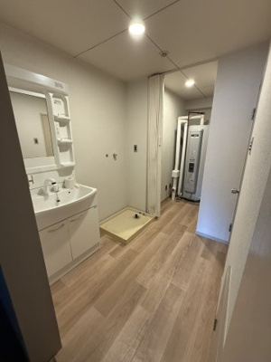 【洗面所】 | プレジデント後楽園 | スペースが確保できる洗面所です