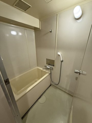 【浴室】 | プレジデント後楽園 | 日々の暮らしに欠かせないお風呂です