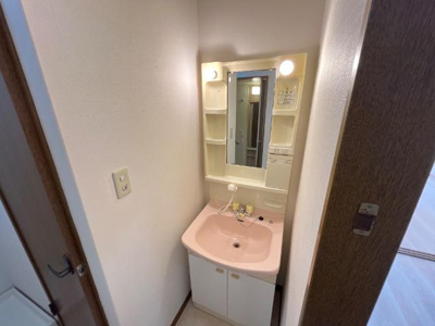 【洗面所】 | フレンディセキ | 洗髪洗面化粧台