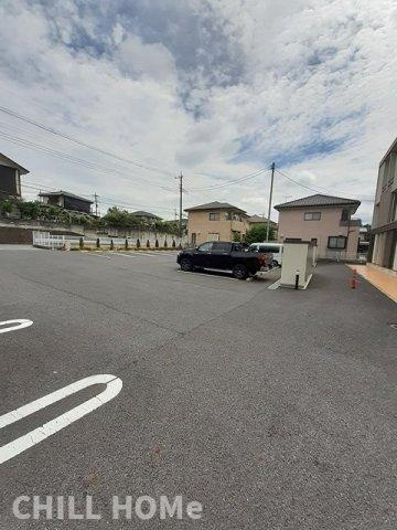 ウエスト　グレイスの駐車場|当社、チルホームのHPもご覧ください(^^)/物件情報多数♪