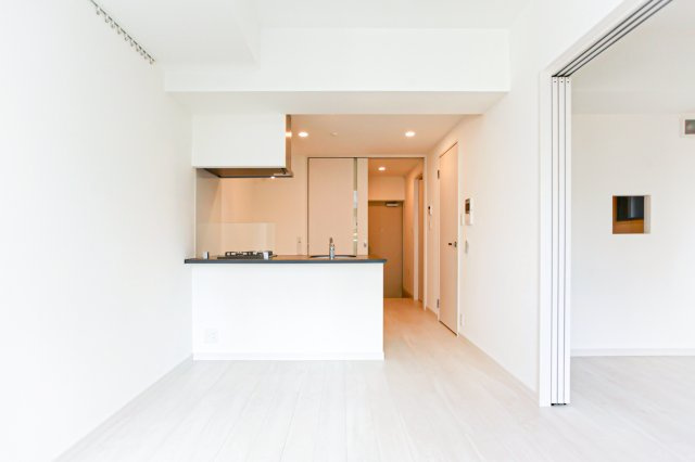 アルファシオ　ミラーニ　7階の居間・リビング|別号室のものになります。現状優先。