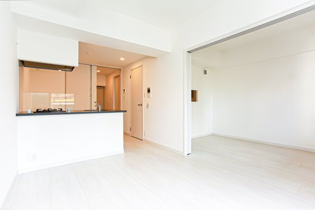 アルファシオ　ミラーニ　7階の居間・リビング|別号室のものになります。現状優先。