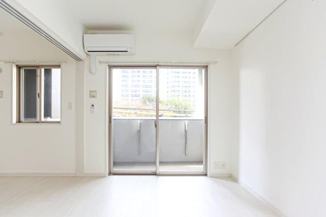 アルファシオ　ミラーニ　7階の居間・リビング|別号室のものになります。現状優先。