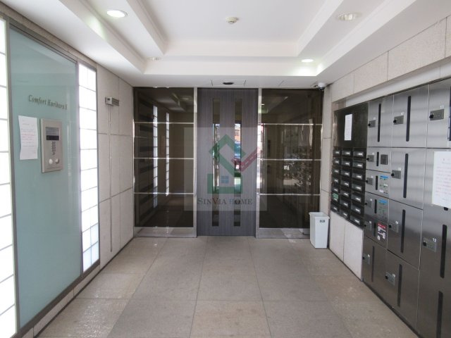 コンフォート栗原2のロビー