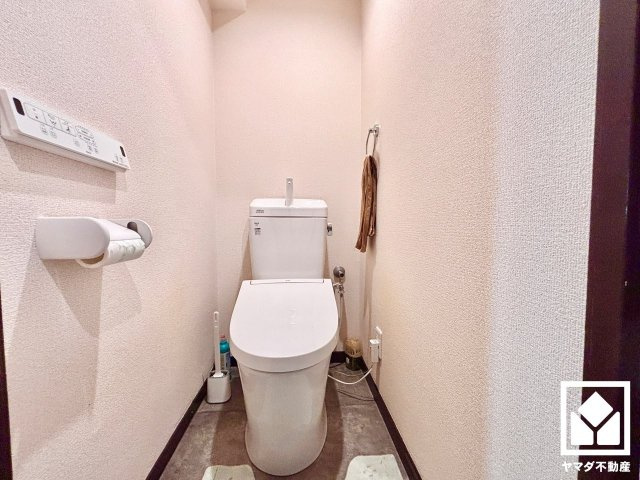 向島ニュータウン第３街区Ｂ棟の外観