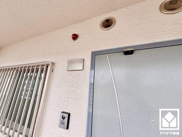 向島ニュータウン第３街区Ｂ棟の外観