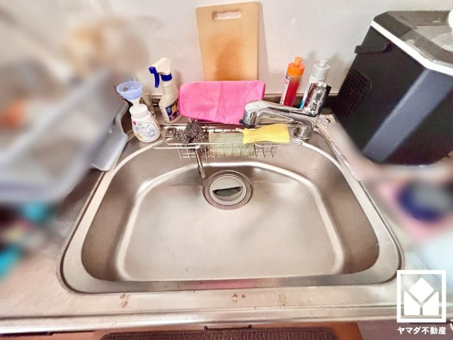 向島ニュータウン第３街区Ｂ棟の外観