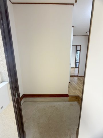 広島市佐伯区屋代２丁目の一戸建ての玄関