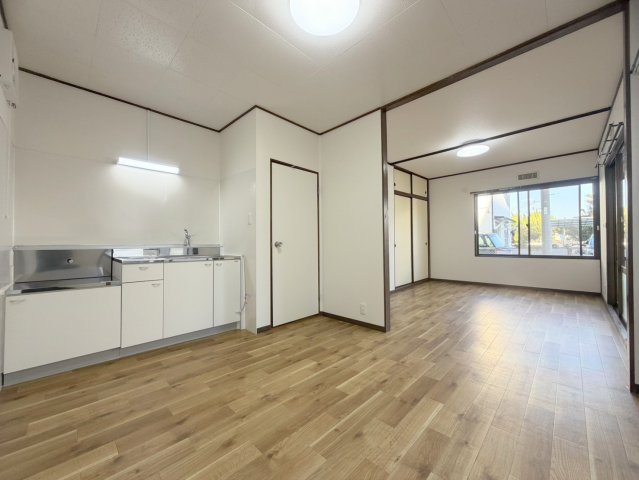 広島市佐伯区屋代２丁目の一戸建ての居間・リビング