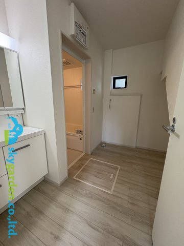 茅ヶ崎市高田３期　新築戸建　全４棟４号棟の脱衣所