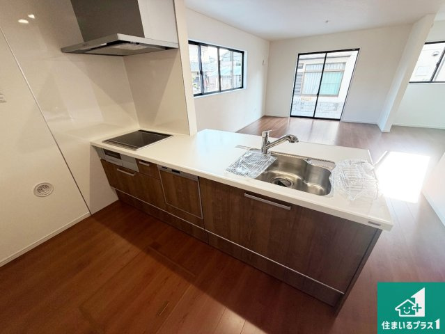 小野市神明町　第2期　新築一戸建ての前面道路含む現地写真|周辺は落ち着いた街並みの住宅地！子育てがしやすい住環境です！まだ未完成ですが、現地でしかわからない事もございます。是非一度ご覧ください。