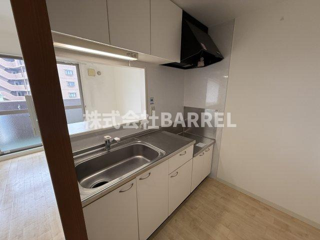 エヴァン千里山のキッチン