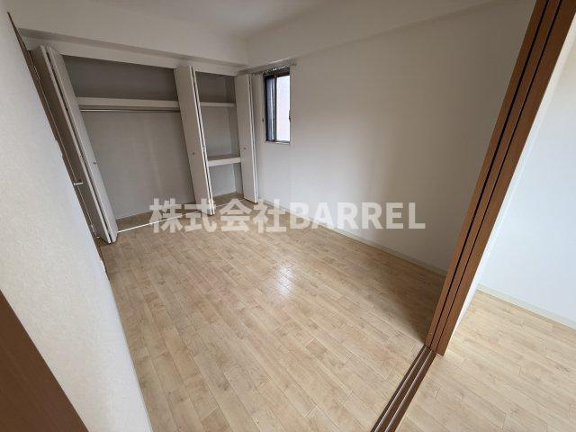 エヴァン千里山の寝室