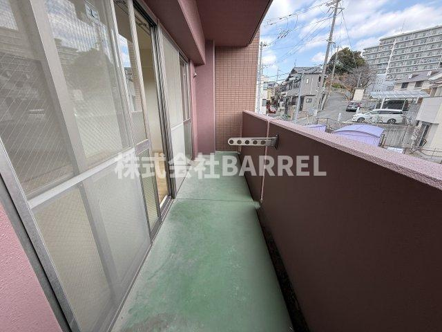 エヴァン千里山のバルコニー