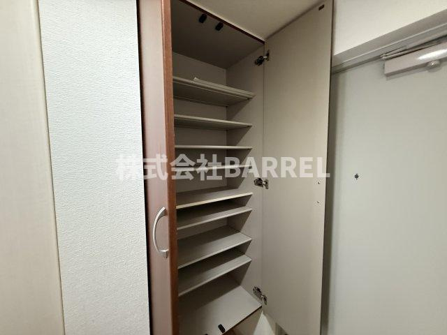 エヴァン千里山の収納