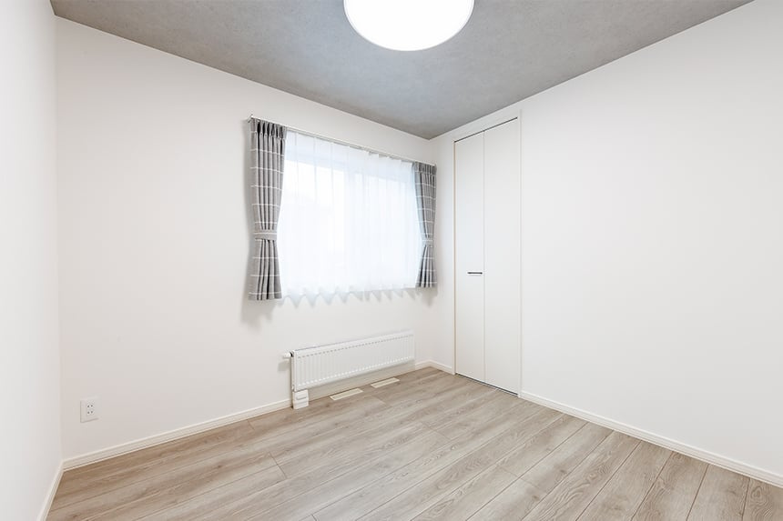 美園9条1丁目の洋室