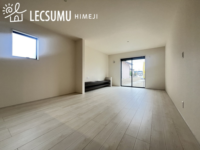姫路市大津区恵美酒町3期/新築戸建の居間・リビング