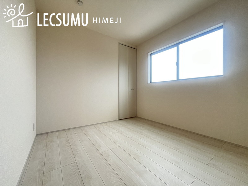 姫路市大津区恵美酒町3期/新築戸建の洋室