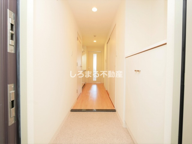 エグゼリエみなと通りの玄関