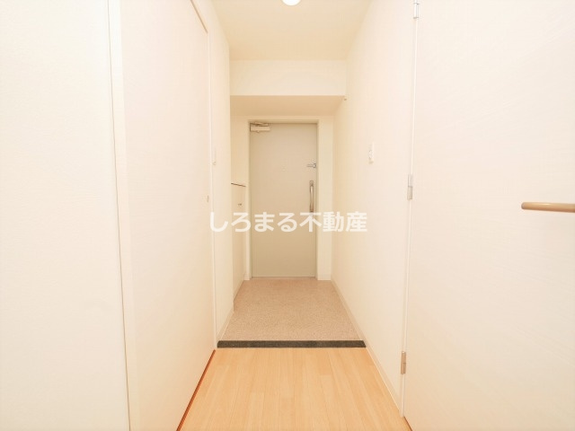 エグゼリエみなと通りの玄関