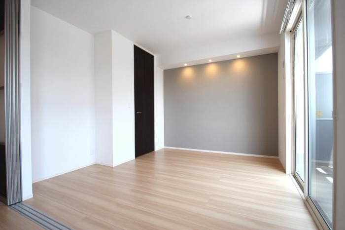 メゾンＮの洋室