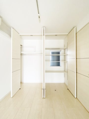 上前津ライズの収納