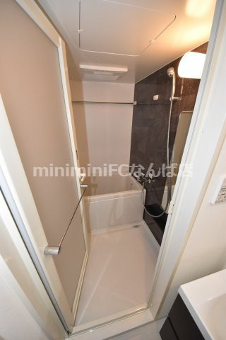 AKASHI　ENTERPRISEの浴室